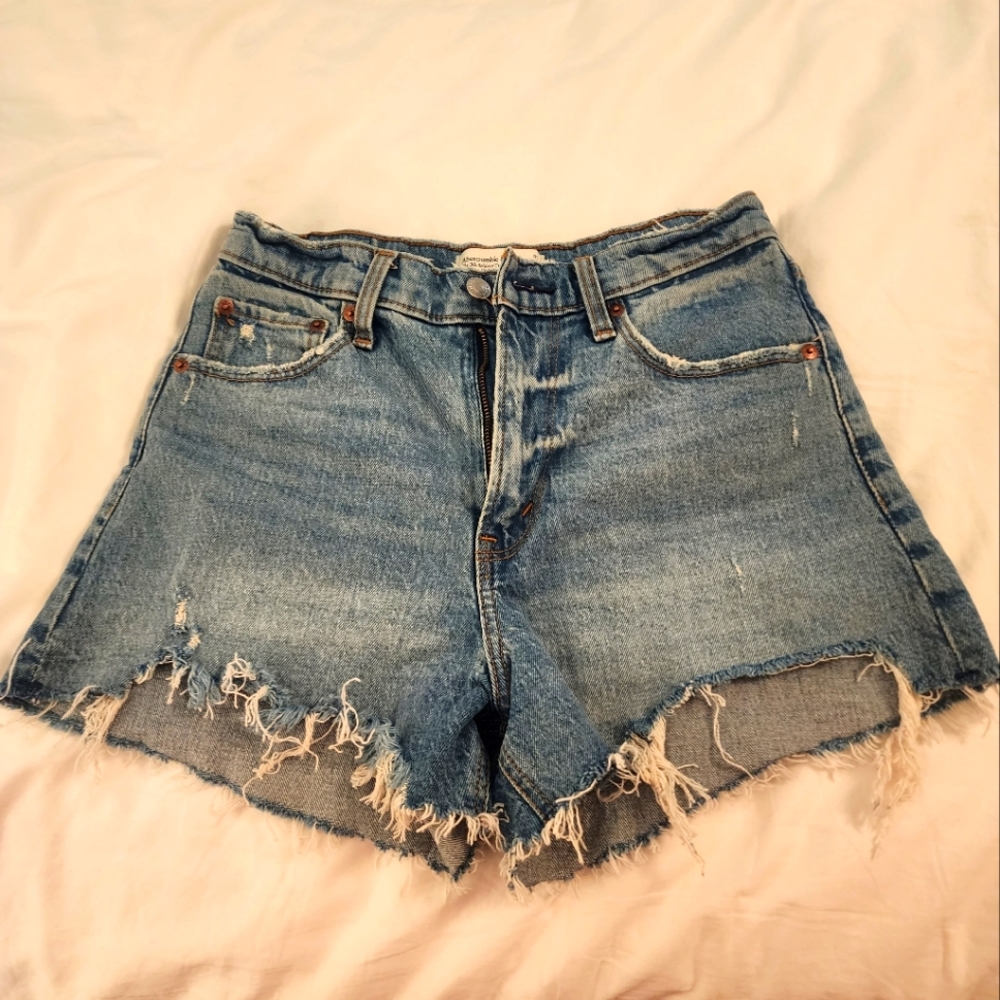 Abercrombie 90s Relaxed Cutoff Shorts